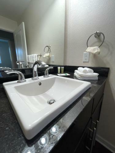 Intrust Stadium Apartments - Downtown Wichita