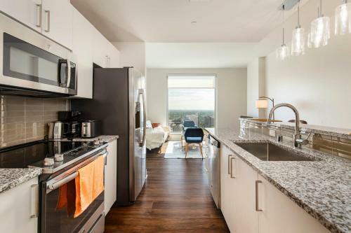 Apartamento Two Luxurious Condos On The Same Floor By Cozysuites
