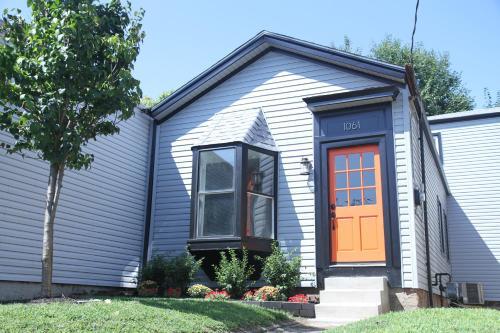 The Orange Door-sleeps 10