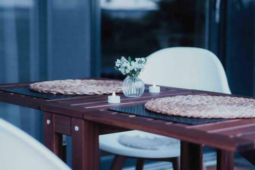 Apartamento Seeblick & Terrasse! Moderne Ferienwohnung 96qm