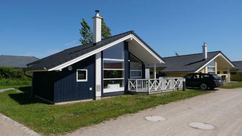Resort 2 Ocean Cottage A 10