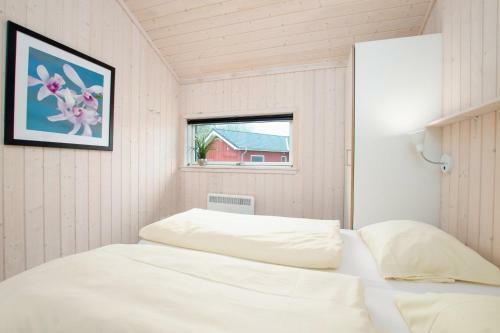Resort 2 Ocean Cottage A 63