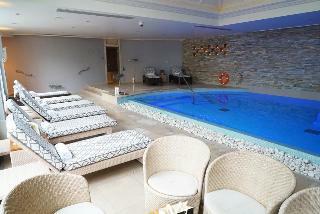 Noel Arms - "a Bespoke Hotel"