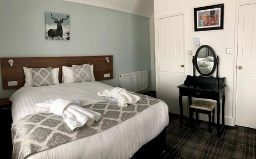 Hostal St Ives Hotel