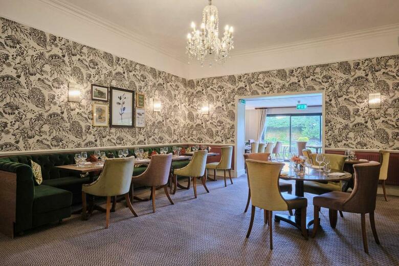Stratton House Hotel
