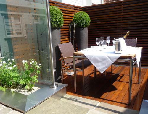 Hostal Lavenham Great House Hotel & Restaurant