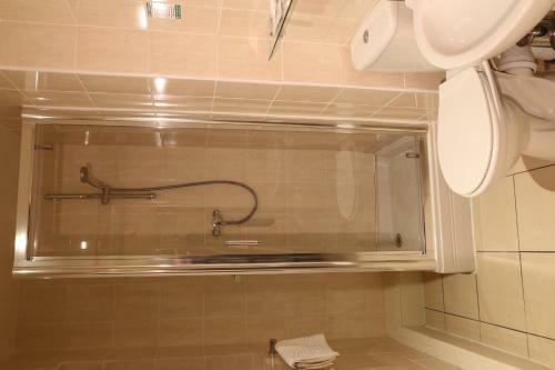 The Cedars Hotel, Loughborough
