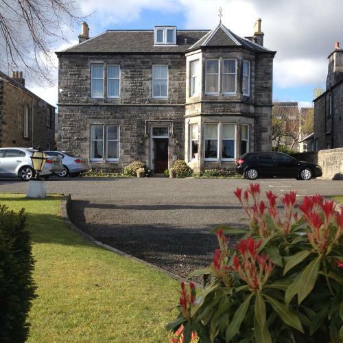 Hostal Davaar House Hotel