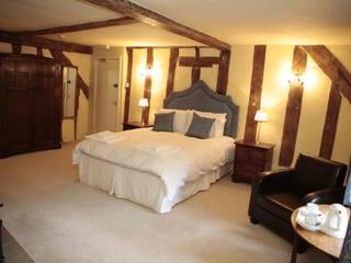 Hostal Caravelli