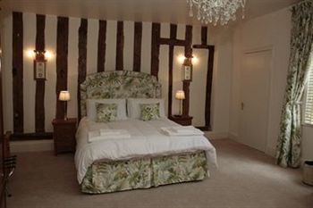 Hostal Caravelli