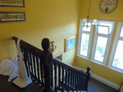 Bed & Breakfast Holywell House