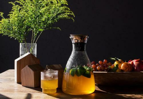 Yakamoz Erhai Hotel