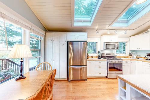 Harrington Cove Cottage