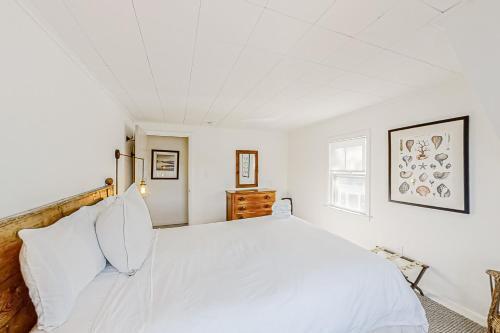 Mill Cove Cottage