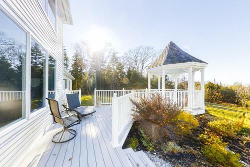 East Boothbay Gardens