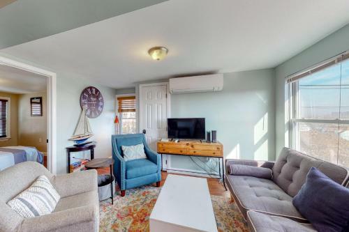 Old Orchard Retreat