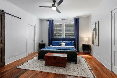 Apartamento Carondelet Street Lux Condos