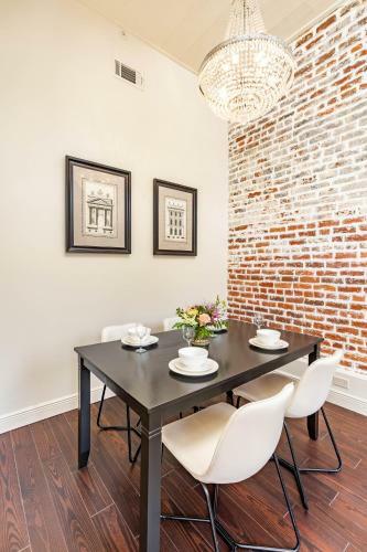 Apartamento Le Bon Temps - Luxury New Orleans Apts
