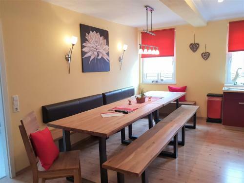 Apartamento Xxl-ferienwohnung Blumenwiese