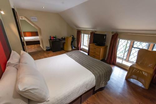 Legacy Great Hallingbury Manor Hotel