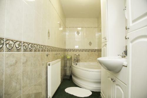 Hostal Ashfield Hotel
