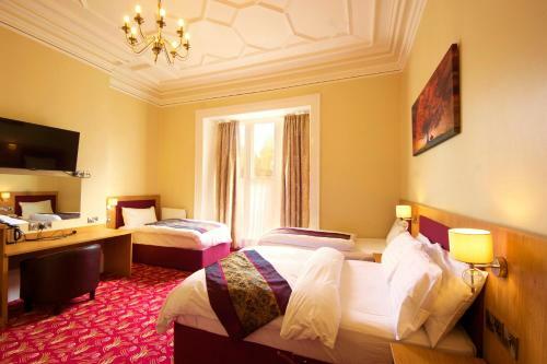 Hostal Edgerton Guest House