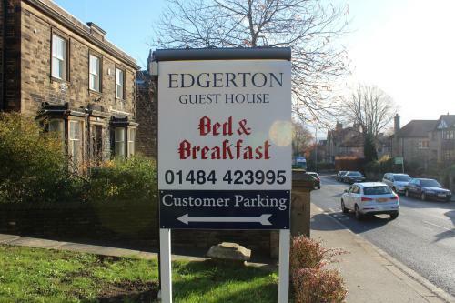 Hostal Edgerton Guest House