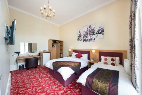 Hostal Edgerton Guest House