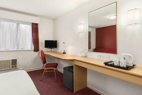 Hotel Days Inn London Stansted Airport