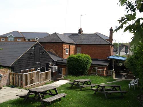 Motel Jolly Brewers Free House Inn