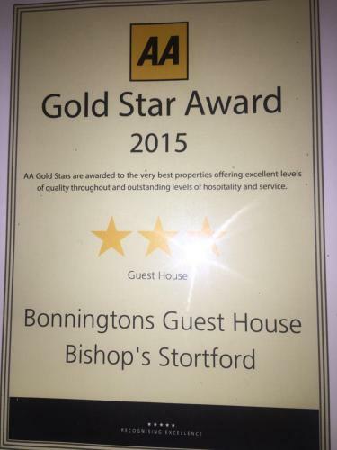Hostal Bonningtons Stansted B&B