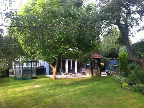 Hostal Bonningtons Stansted B&B