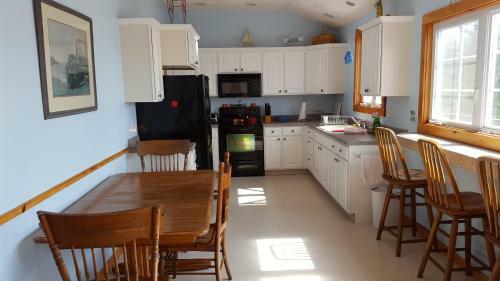 Teelcovecottagemaine