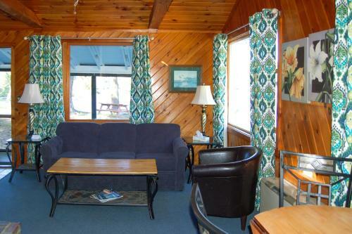 Pines Cottage