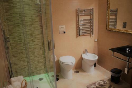 Hostal Domus Sanfelice Suite