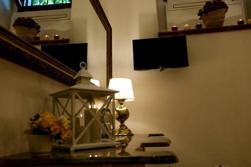 Hostal Domus Sanfelice Suite