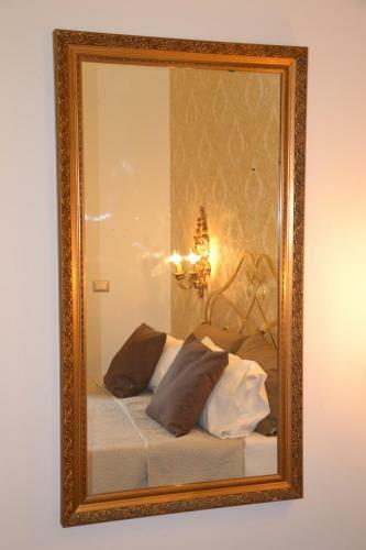 Hostal Domus Sanfelice Suite