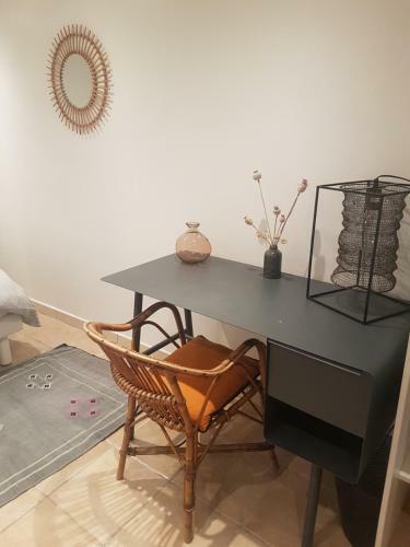 Chambre Ind�pendante Avec Sdb, Clim Et Parking Priv�