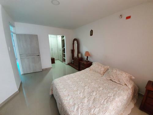 Casa Amplia Con Jacuzzi