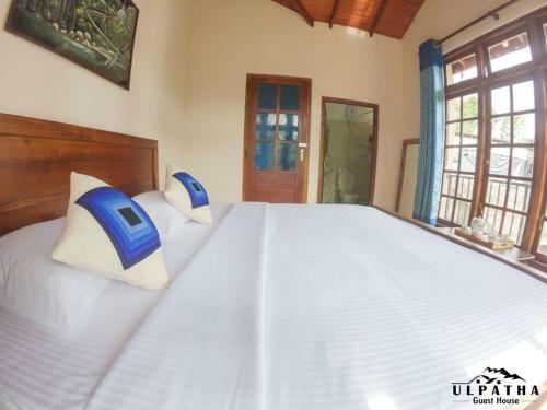 Hostal Ulpatha Guest House