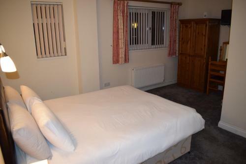 Hotel Coastal Park Accommodation & Grill