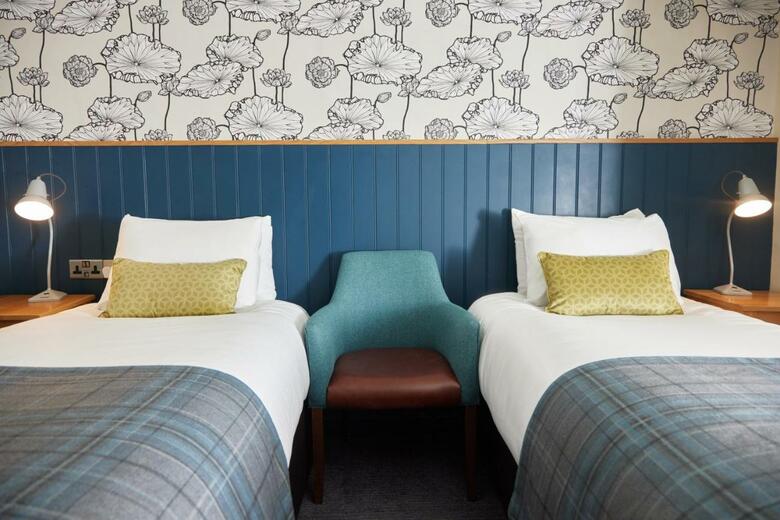 Red Lion Hotel
