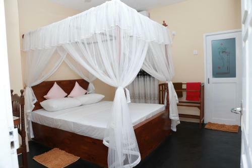 Hostal Yeli Beach Villa
