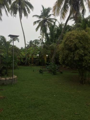 Hostal Jury?s Bungalow