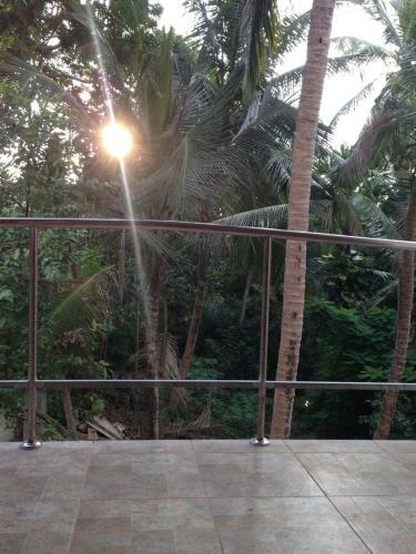 Hostal Rivi Sanda Villa & Apartment Hikkaduwa