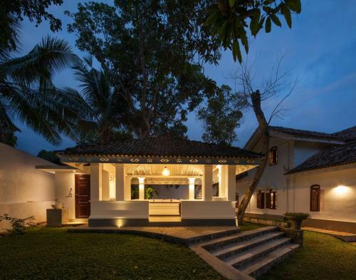 Villa River Stone By Poseidon