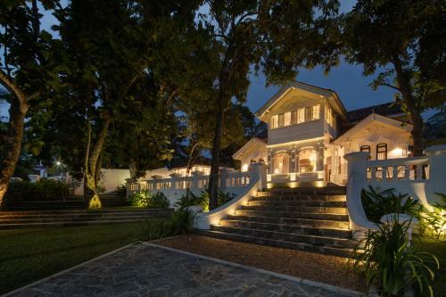 Villa River Stone By Poseidon