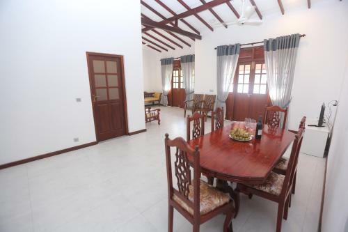 Villa Sihina Nadi
