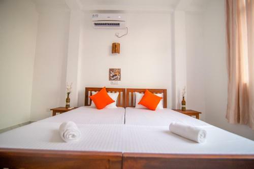 Hostal City Sunrise