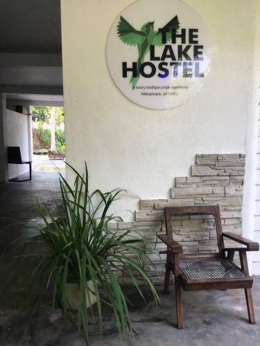 Thelakehostel